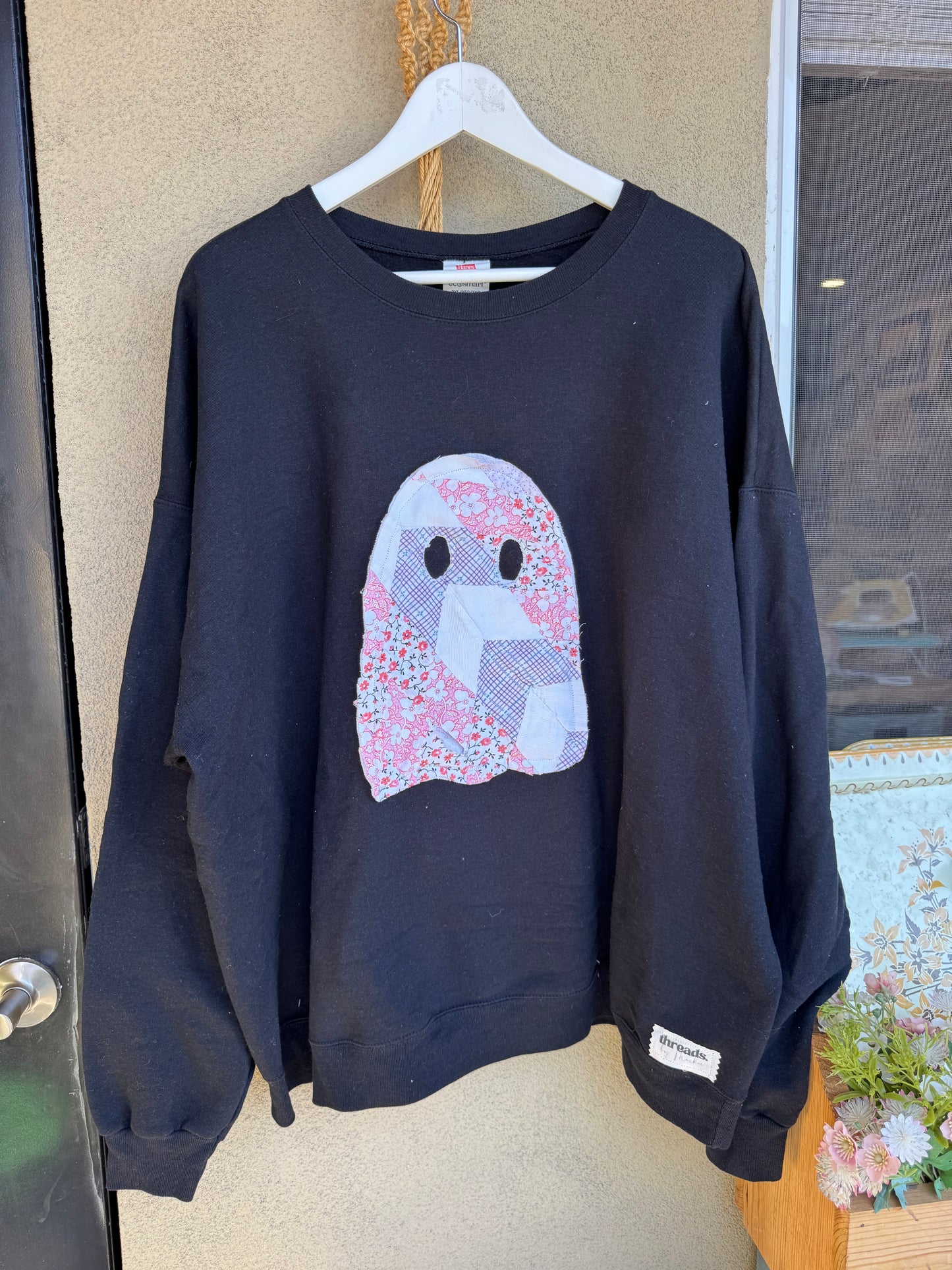 3XL Vintage Quilt Ghost Sweatshirt