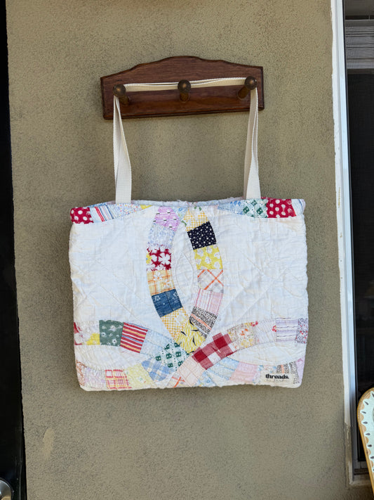 Double Wedding Ring Quilt Tote – Pastel Patchwork Bag