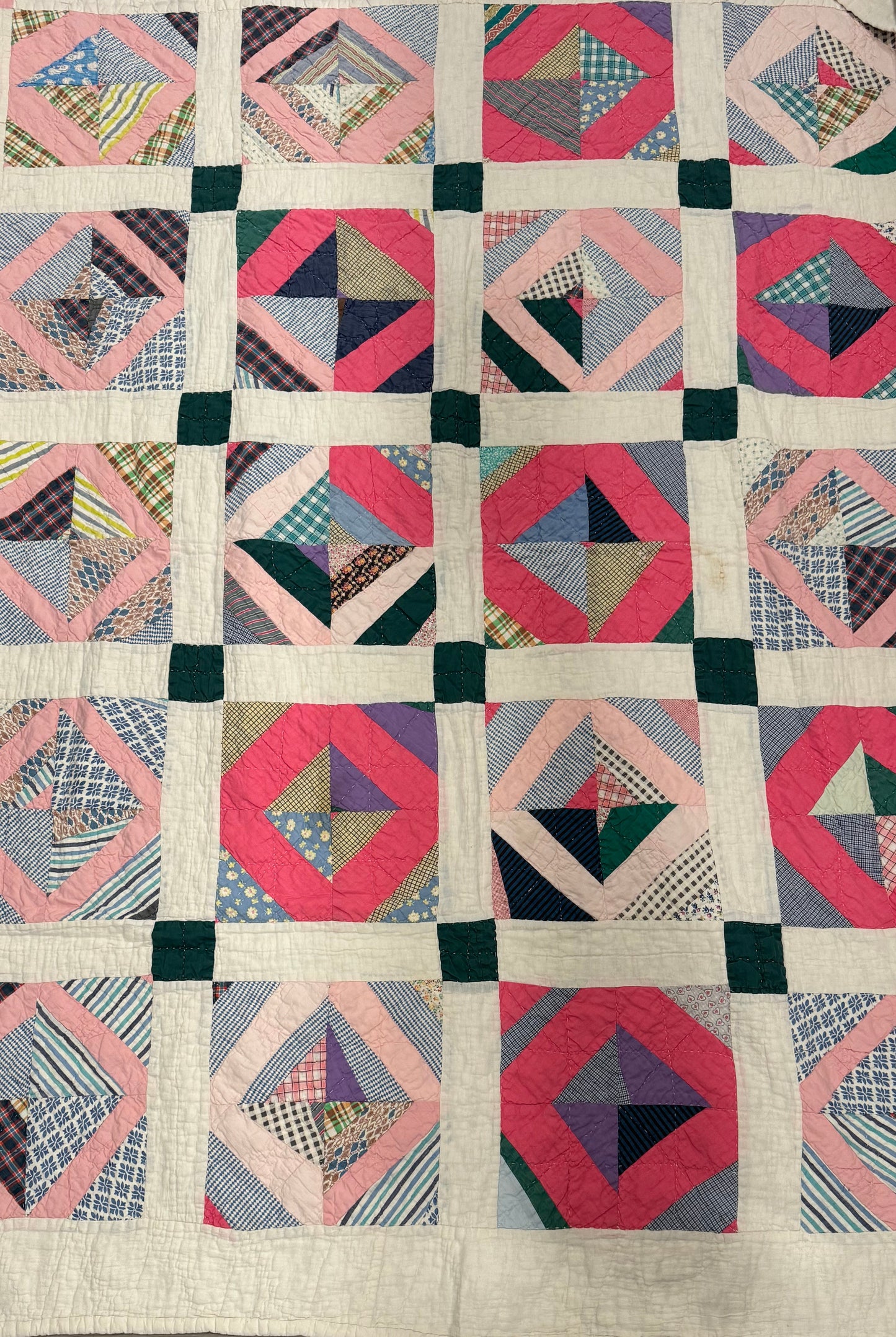 Cottage Lane Diamond Quilt