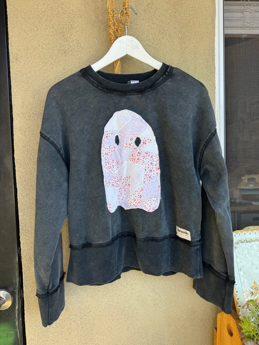 XS Vintage Quilt Ghost Sweatshirt