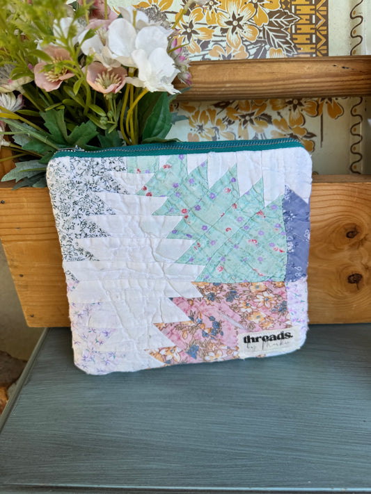 Pastel Pine Quilt Zipper Pouch