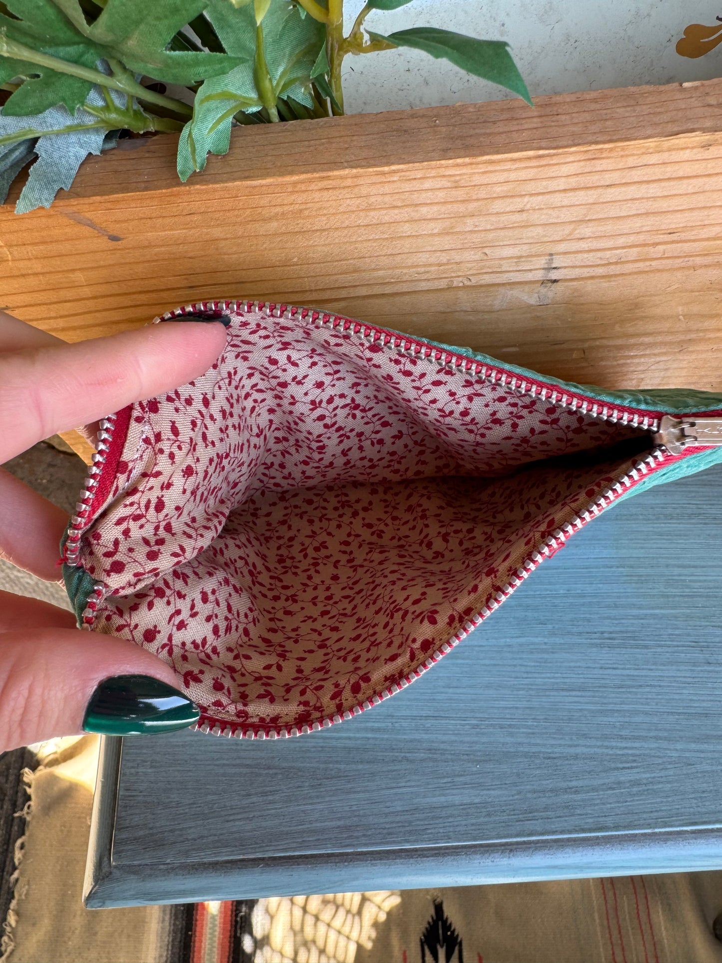 Green & Patchwork Quilt Zipper Pouch