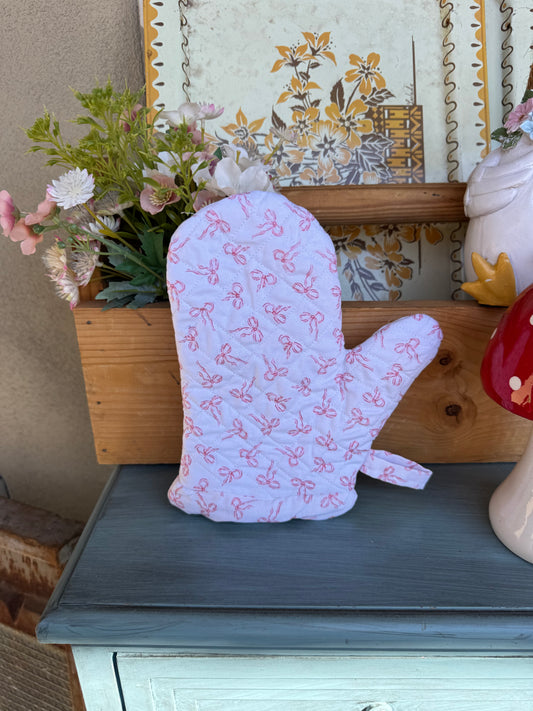 Quilted Bow Oven Mit - OS
