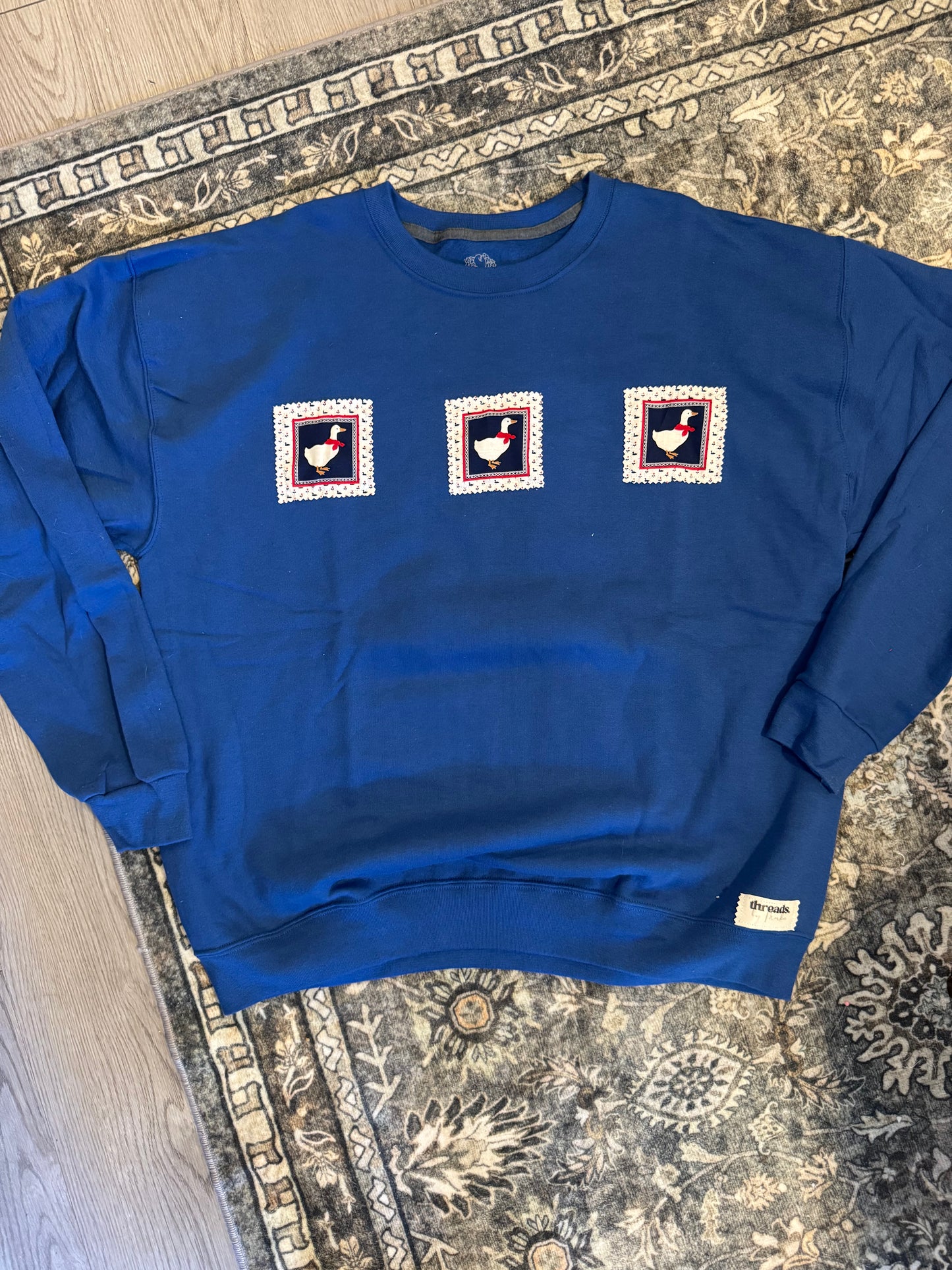 XL Vintage Goose Patch Sweatshirt – Royal Blue