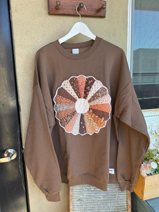 Vintage Dresden Plate Patchwork Crewneck – Size XL