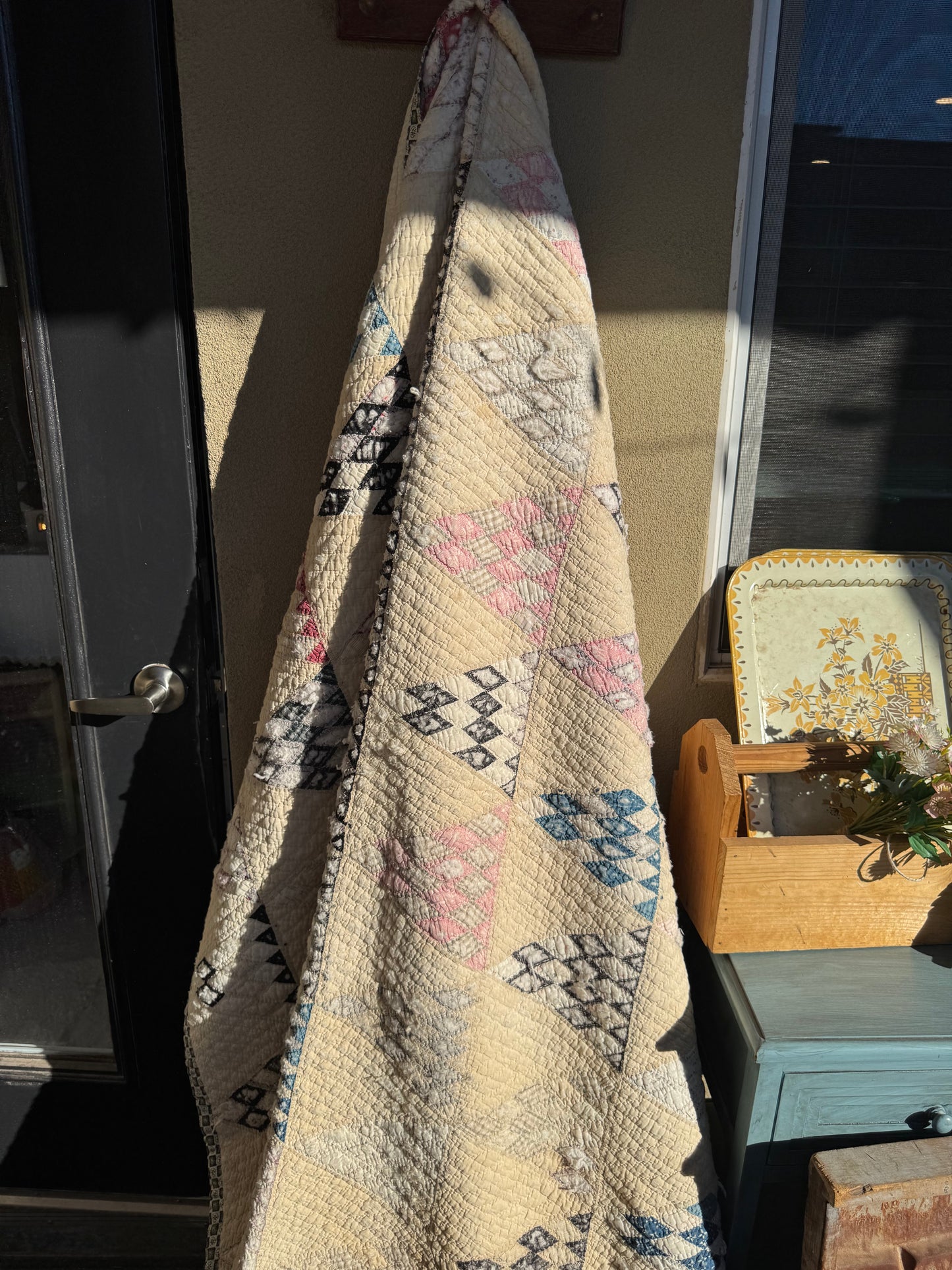 Vintage Bear Track Quilt